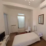 Sea View Centre *