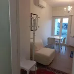 Apartment Sea View Centre *