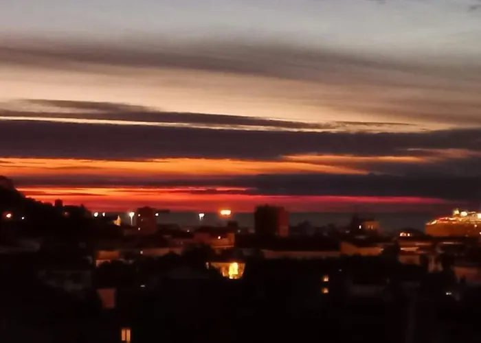 Apartment Sea View Centre *